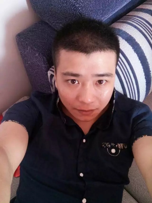 漫步的面包的第一张照片--台州父母相亲团